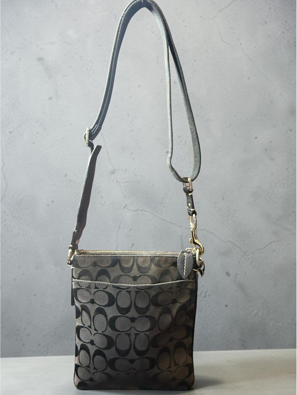 Coach Penelope 42190 Signature Jacquard Crossbody Bag Black Khaki Y2K - Picture 3 of 10